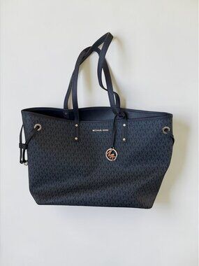 MICHAEL KORS Navy JetSet Saffiano Logo Reversible Tote Bag